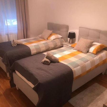 Apartman Arena-Velesajam Vito Zagreb Extérieur photo